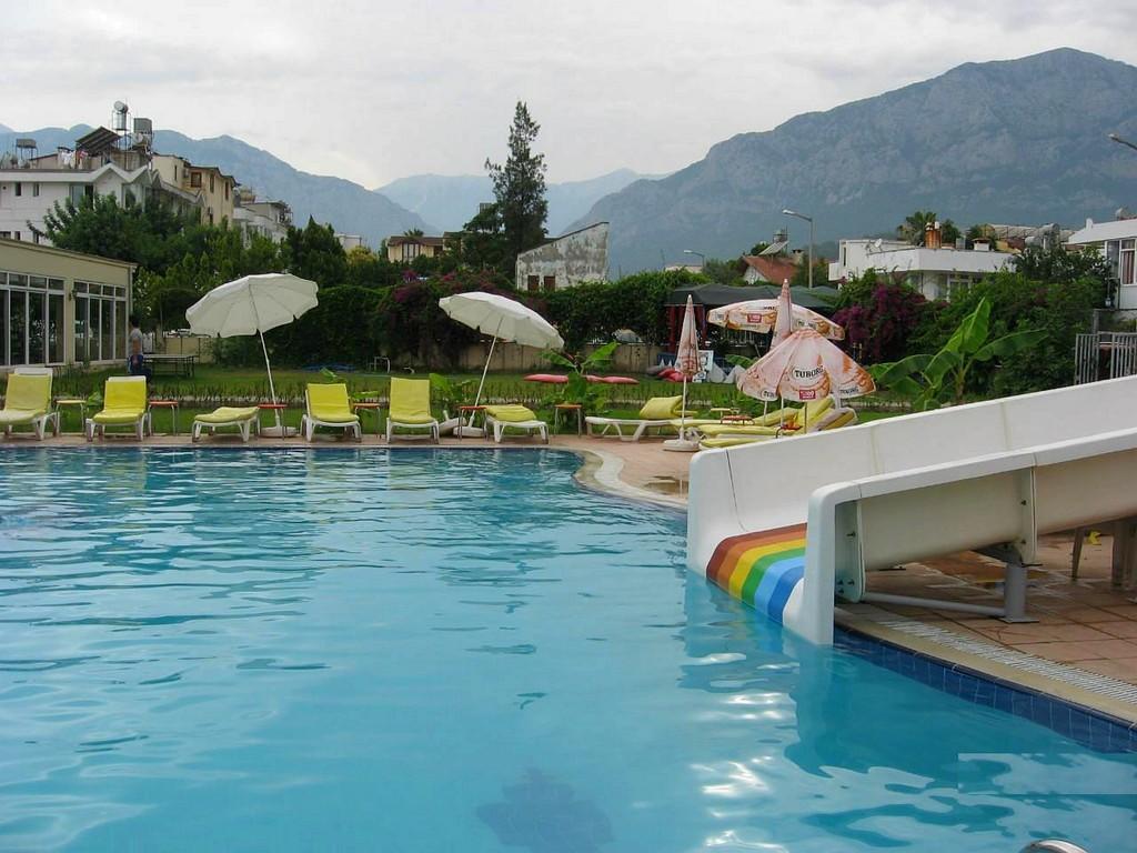 كمر Derya Deniz Hotel المظهر الخارجي الصورة
